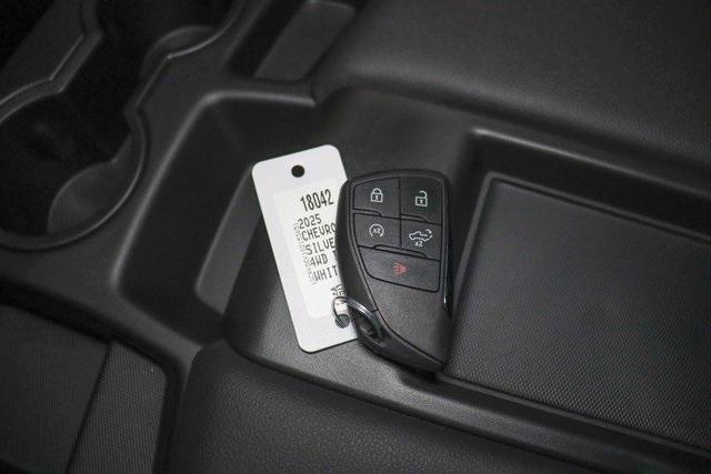 new 2025 Chevrolet Silverado 1500 car, priced at $43,999