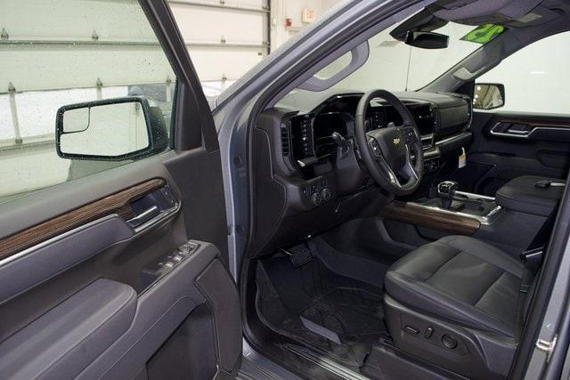 new 2025 Chevrolet Silverado 1500 car, priced at $50,999