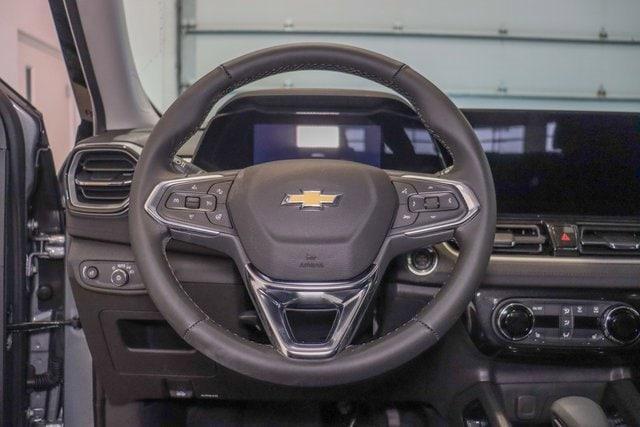 new 2025 Chevrolet TrailBlazer car, priced at $28,724