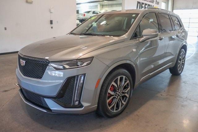 used 2024 Cadillac XT6 car, priced at $53,813