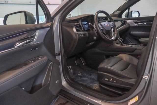 used 2024 Cadillac XT6 car, priced at $53,813