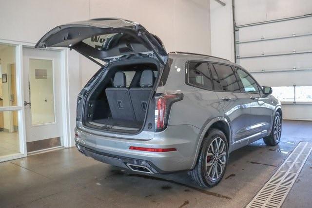 used 2024 Cadillac XT6 car, priced at $53,813