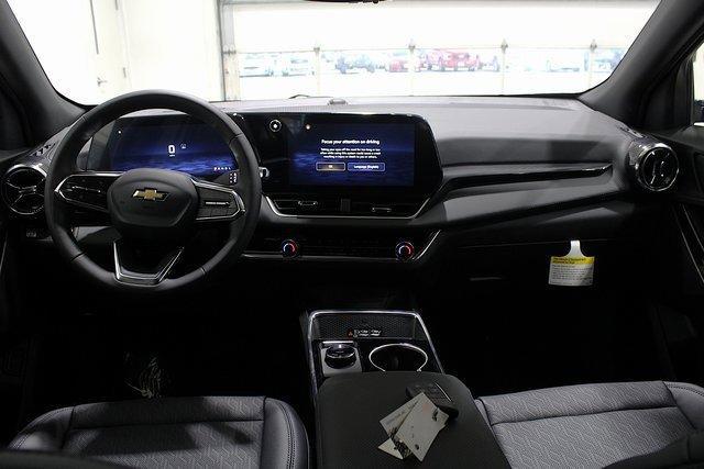 new 2026 Chevrolet Equinox car, priced at $31,998