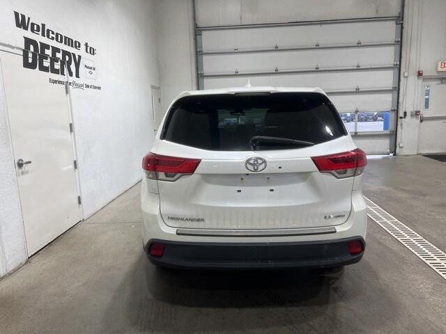 used 2019 Toyota Highlander car, priced at $24,999