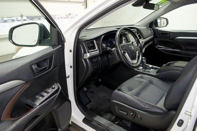 used 2019 Toyota Highlander car, priced at $23,317