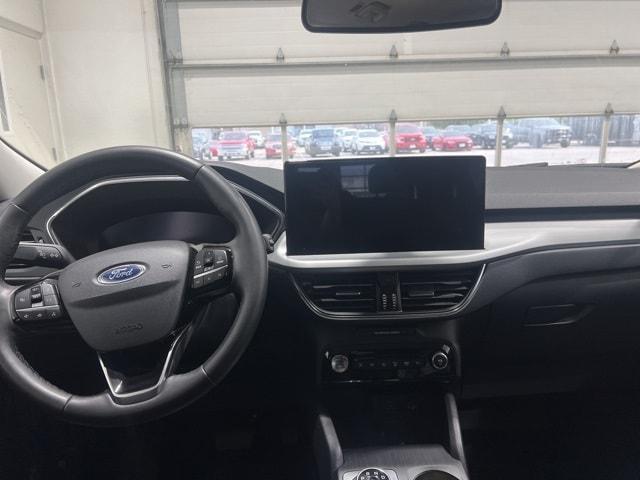 used 2023 Ford Escape car, priced at $25,371