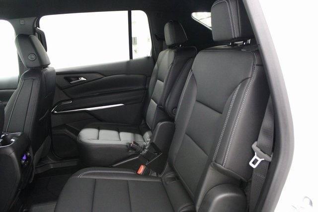 new 2026 Chevrolet Traverse car, priced at $45,678