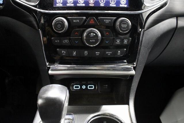used 2020 Jeep Grand Cherokee car, priced at $19,195