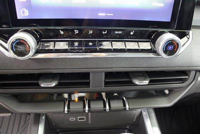 new 2026 Chevrolet Colorado car, priced at $42,998