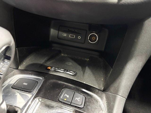 used 2022 Chevrolet Equinox car, priced at $27,421