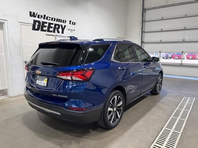 used 2022 Chevrolet Equinox car, priced at $25,999