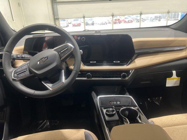 new 2025 Chevrolet Equinox car, priced at $31,995