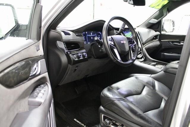 used 2020 Cadillac Escalade car, priced at $42,269