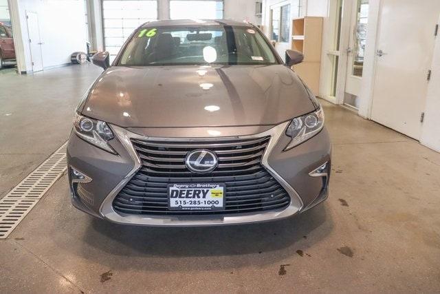 used 2016 Lexus ES 350 car, priced at $18,530