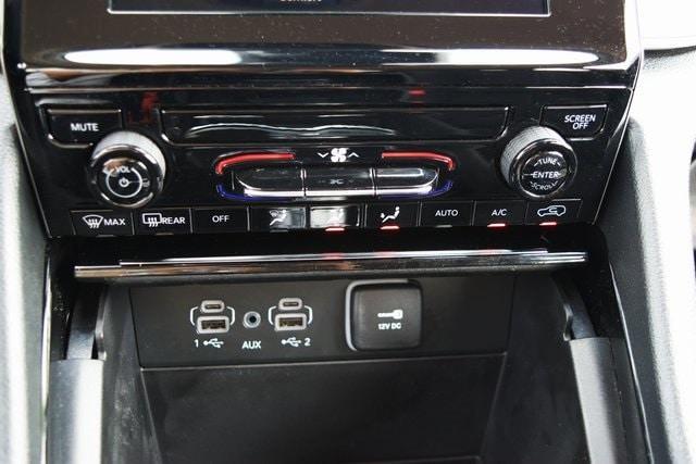 used 2023 Jeep Grand Cherokee car, priced at $28,298