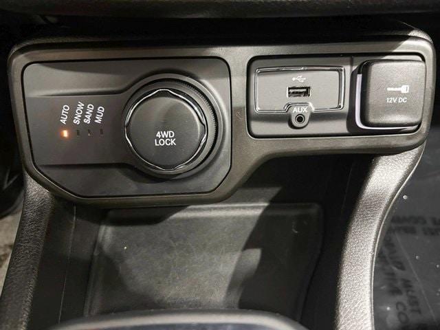 used 2021 Jeep Renegade car, priced at $15,999