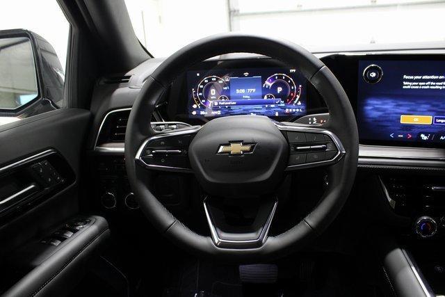 new 2025 Chevrolet Suburban car, priced at $71,998