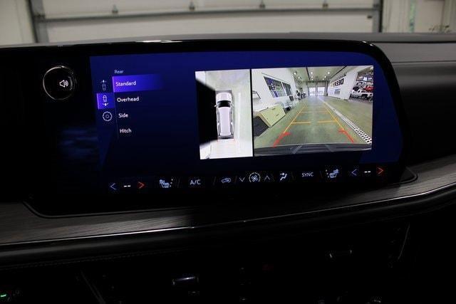 new 2025 Chevrolet Suburban car, priced at $71,998