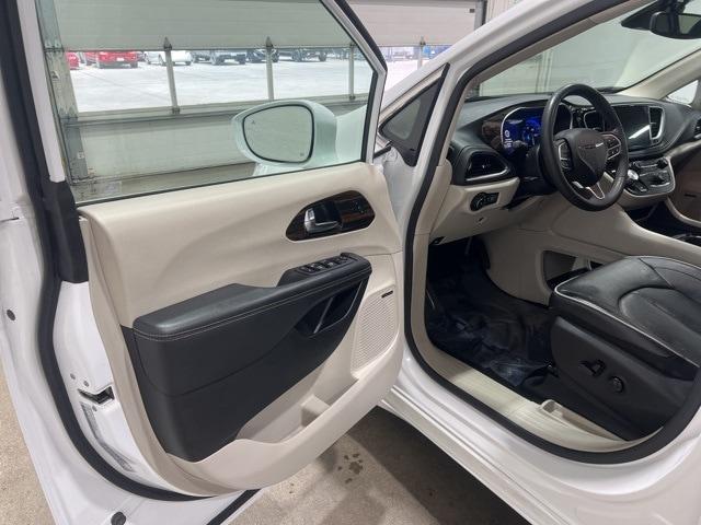 used 2022 Chrysler Pacifica car, priced at $26,133
