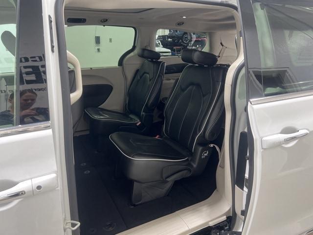used 2022 Chrysler Pacifica car, priced at $26,133