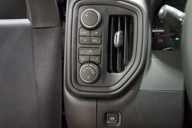 new 2025 Chevrolet Silverado 1500 car, priced at $42,999