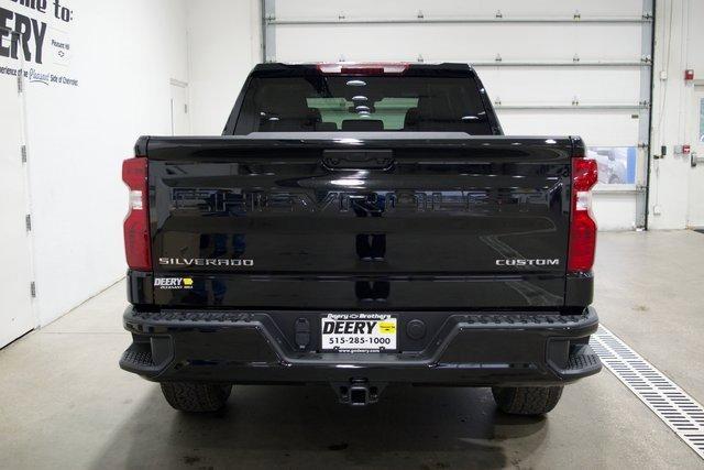 new 2025 Chevrolet Silverado 1500 car, priced at $42,999