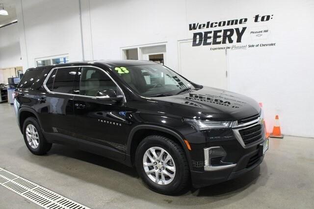 used 2023 Chevrolet Traverse car, priced at $22,958