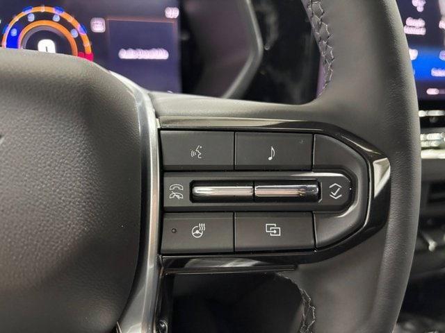 new 2025 Chevrolet Colorado car, priced at $41,118