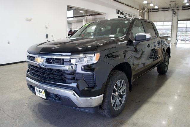 new 2025 Chevrolet Silverado 1500 car, priced at $49,996