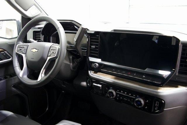new 2025 Chevrolet Silverado 1500 car, priced at $49,996