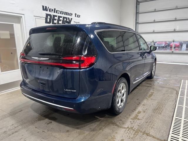 used 2023 Chrysler Pacifica car, priced at $26,420