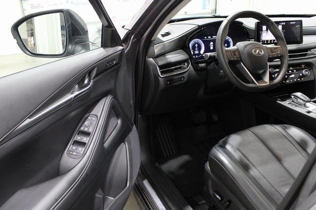 used 2025 INFINITI QX60 car, priced at $45,248