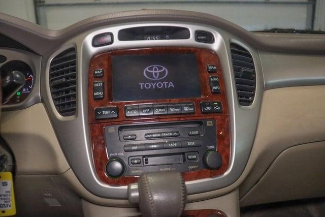 used 2006 Toyota Highlander Hybrid car, priced at $7,193