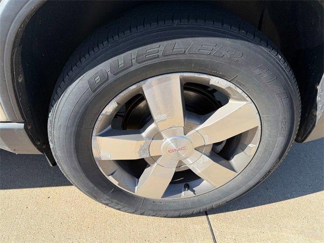 used 2009 GMC Acadia car, priced at $6,915