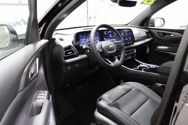 new 2026 Chevrolet Traverse car, priced at $44,988