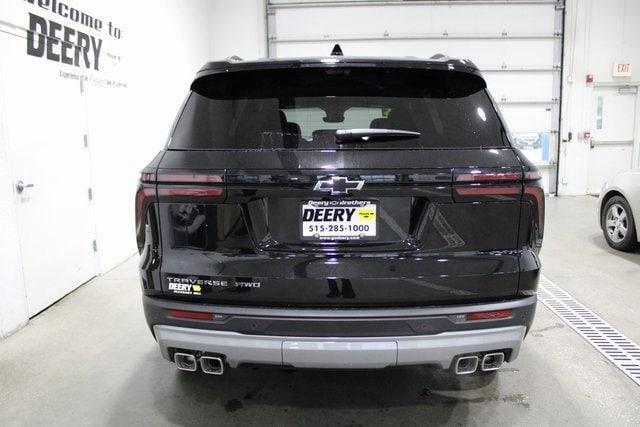 new 2026 Chevrolet Traverse car, priced at $44,988