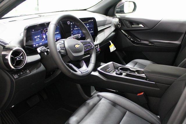 new 2026 Chevrolet Equinox car, priced at $32,635