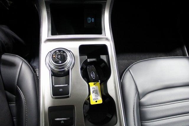 used 2024 Ford Edge car, priced at $24,648