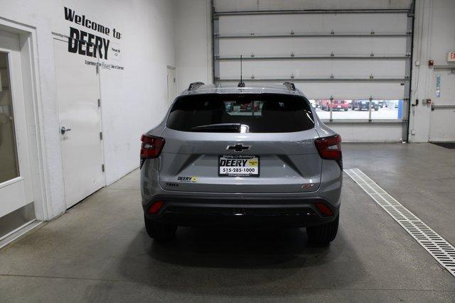 new 2025 Chevrolet Trax car, priced at $23,998