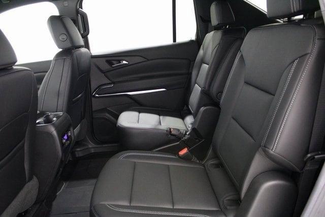 new 2026 Chevrolet Traverse car, priced at $44,988