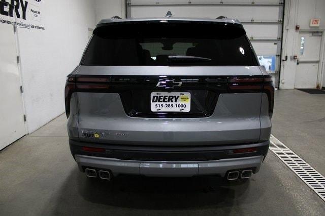 new 2026 Chevrolet Traverse car, priced at $44,988
