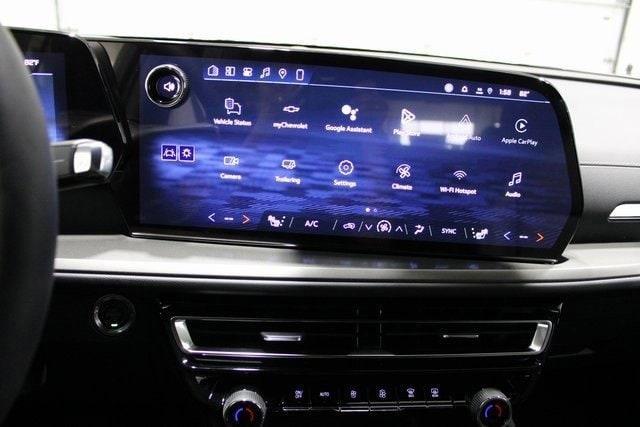 new 2026 Chevrolet Traverse car, priced at $44,988