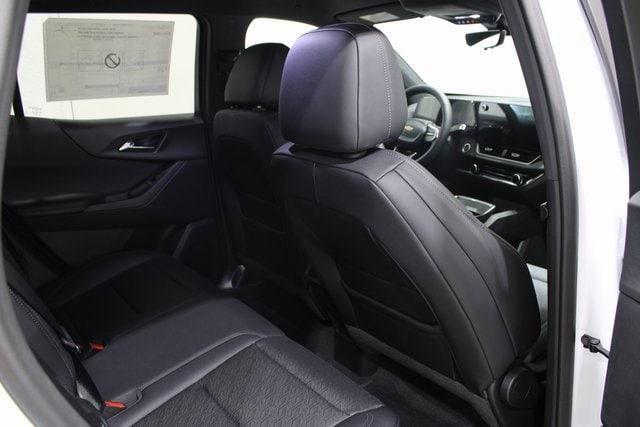 new 2026 Chevrolet Equinox car, priced at $33,988