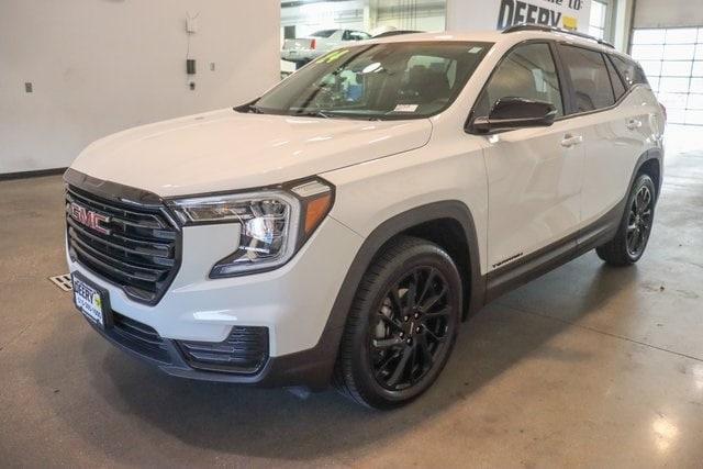 used 2024 GMC Terrain car, priced at $25,195