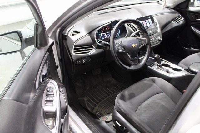 used 2017 Chevrolet Malibu car, priced at $11,375