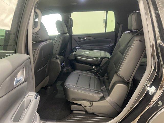 new 2025 Chevrolet Traverse car, priced at $45,026