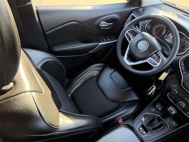 used 2022 Jeep Cherokee car, priced at $23,548