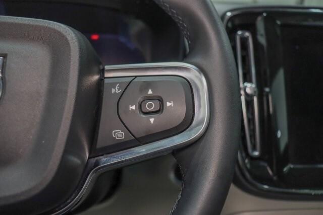used 2023 Volvo XC40 car, priced at $27,817