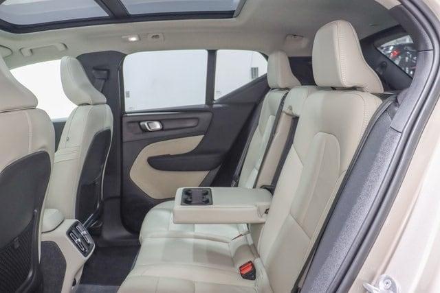 used 2023 Volvo XC40 car, priced at $27,817