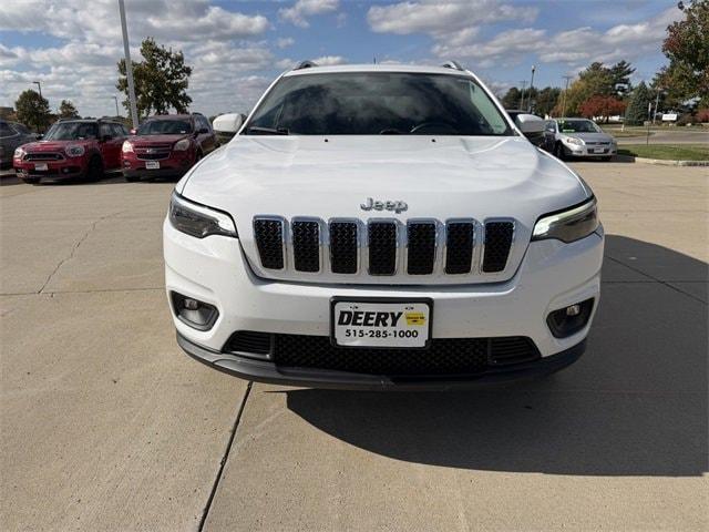 used 2019 Jeep Cherokee car, priced at $18,035